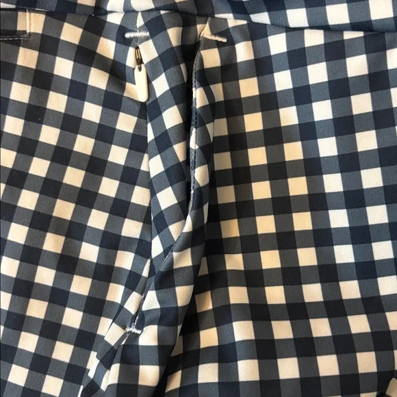 Rhone Women's 16" Course to Court Printed Skort Size Large EUC - Picture 7 of 10